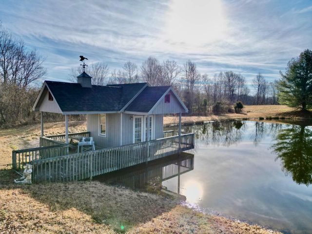 1235 Long Branch Road, Beattyville, KY 41311