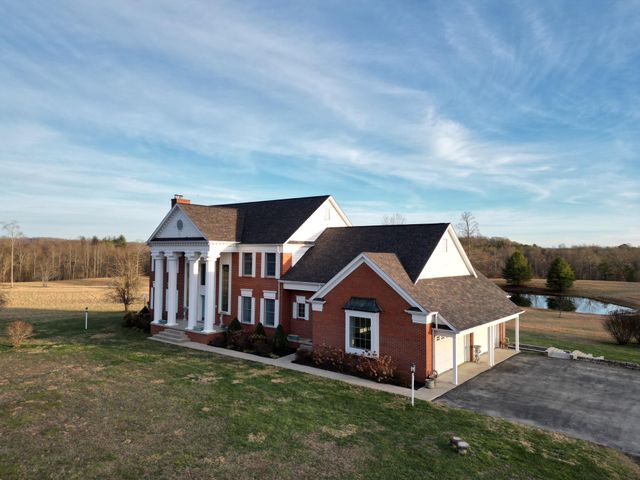 1235 Long Branch Road, Beattyville, KY 41311