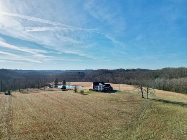 1235 Long Branch Road, Beattyville, KY 41311