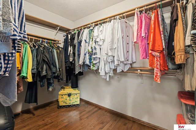 10612 Monroe Street, Omaha, NE 68127