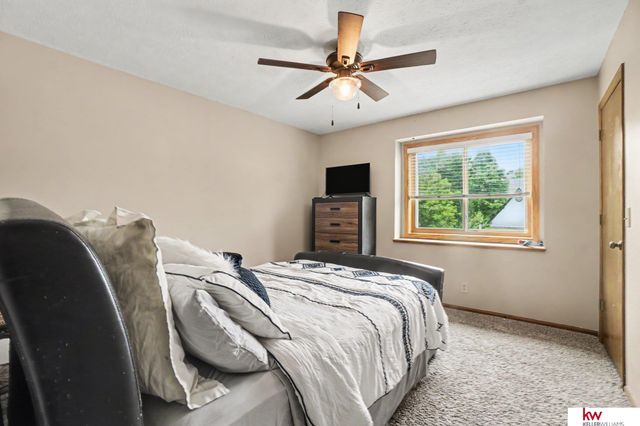 10612 Monroe Street, Omaha, NE 68127