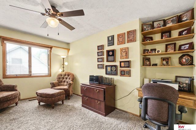 10612 Monroe Street, Omaha, NE 68127