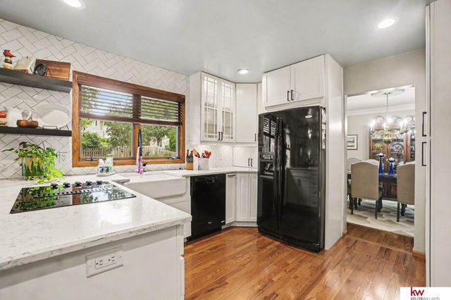 10612 Monroe Street, Omaha, NE 68127