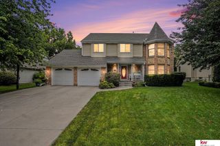 10612 Monroe Street, Omaha, NE 68127
