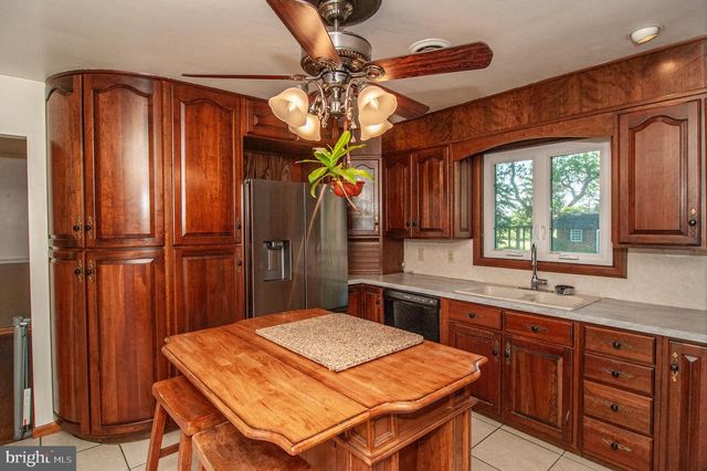 191 IRISH HILL RD, Felton, DE 19943