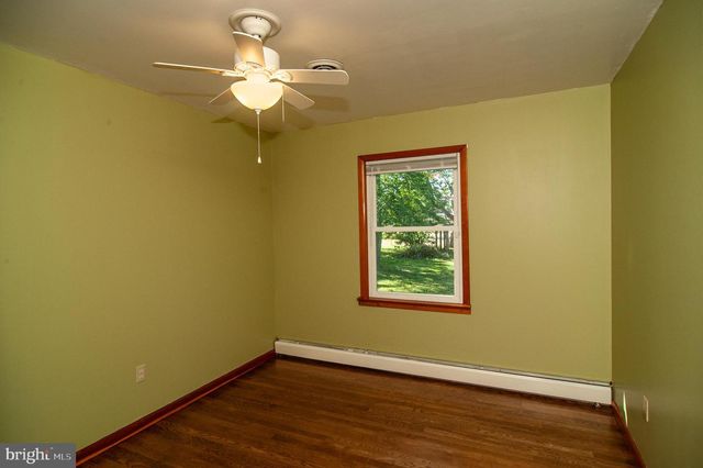 191 IRISH HILL RD, Felton, DE 19943
