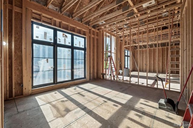 4380 The Heights Boulevard, Rochester, MI 48306