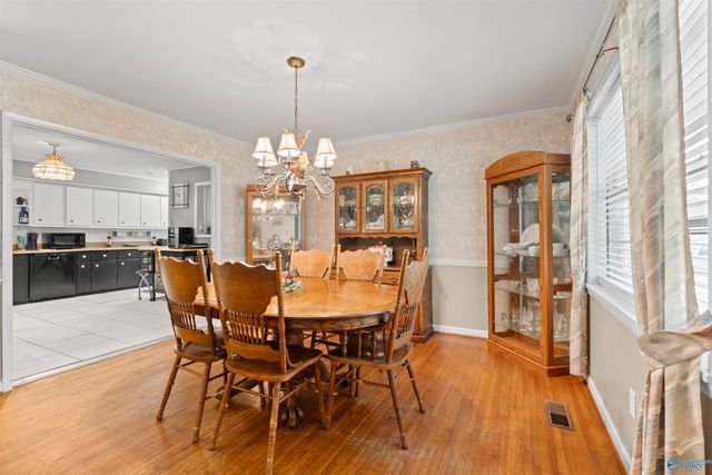 150 Berry Road, Somerville, AL 35670