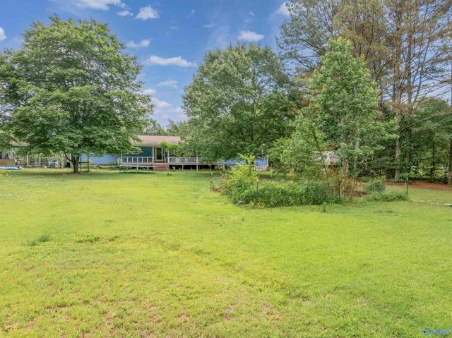 150 Berry Road, Somerville, AL 35670