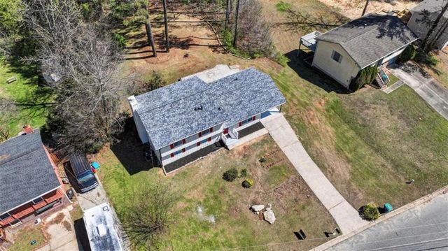 7230 Connell Road, Fairburn, GA 30213
