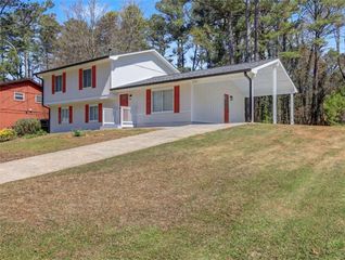 7230 Connell Road, Fairburn, GA 30213