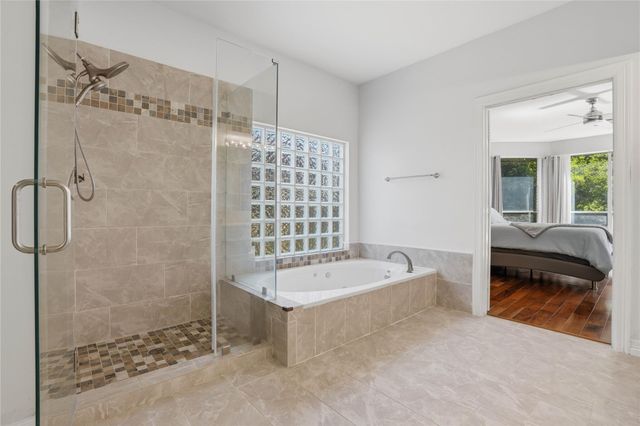 2803 Pinebend Drive, Pearland, TX 77584