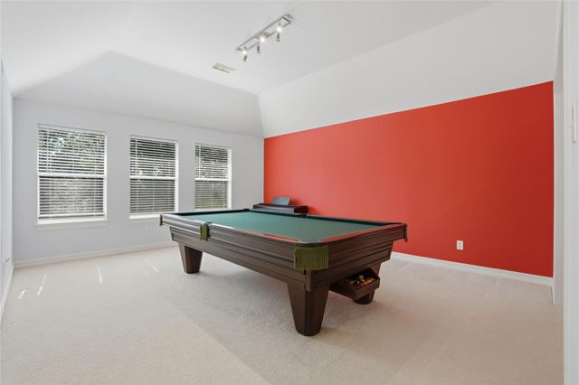 2803 Pinebend Drive, Pearland, TX 77584