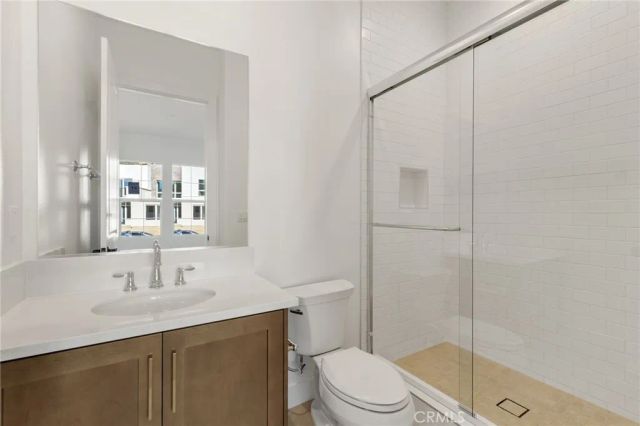 9530 N Andora Avenue, Chatsworth, CA 91311