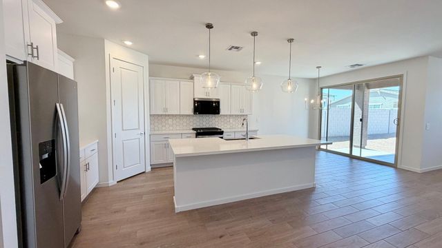 15988 W Desert Spoon Drive, Surprise, AZ 85387