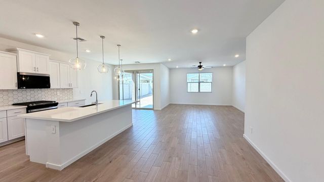 15988 W Desert Spoon Drive, Surprise, AZ 85387