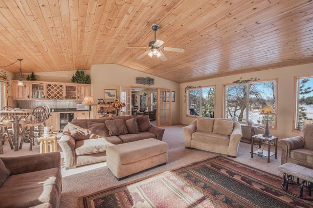 4650 Lakeview Drive, Cushing, MN 56443