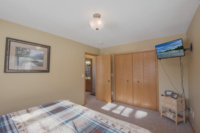 4650 Lakeview Drive, Cushing, MN 56443