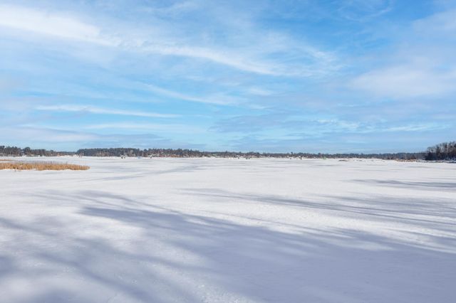 4650 Lakeview Drive, Cushing, MN 56443