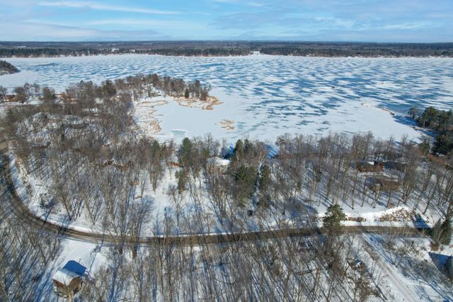 4650 Lakeview Drive, Cushing, MN 56443