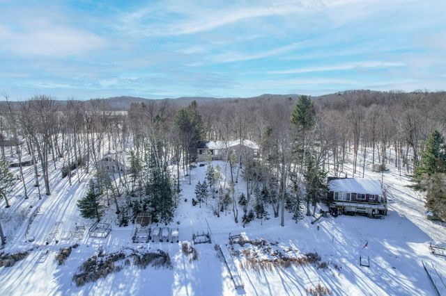 4650 Lakeview Drive, Cushing, MN 56443