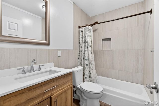 1392 Alice Street, Collinsville, IL 62234