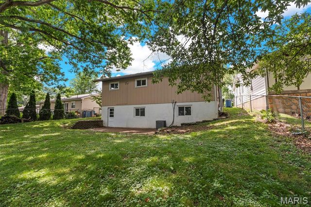 1392 Alice Street, Collinsville, IL 62234