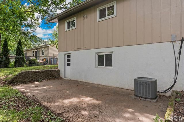 1392 Alice Street, Collinsville, IL 62234
