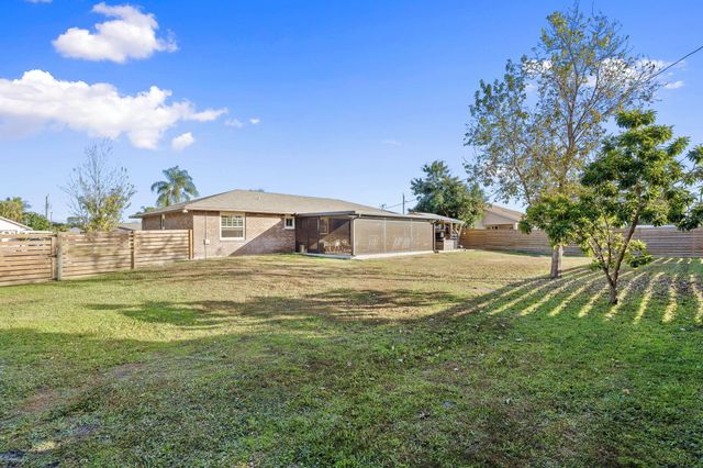 2890 SW Ortega Street, Port St. Lucie, Port St Lucie, FL 34953