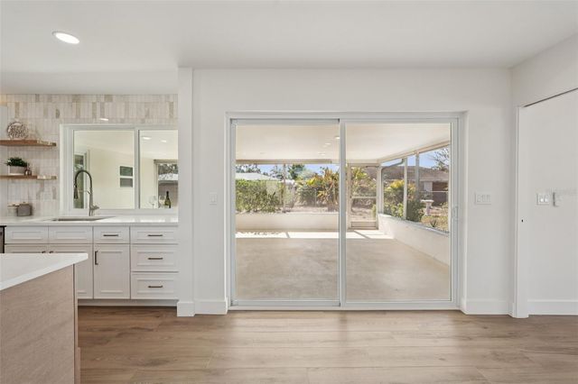 6735 KEYSTONE DRIVE, Sarasota, FL 34231