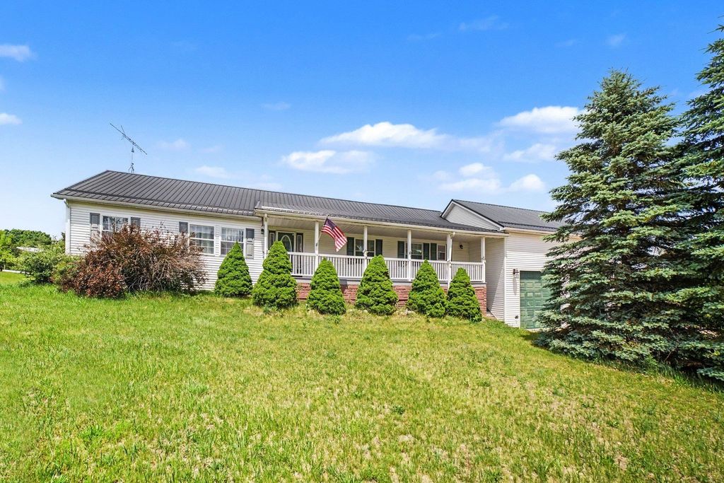 1190 Arthur Road, Sheridan Twp, MI 49340