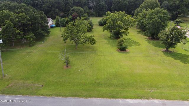 W Highland Drive, Saucier, MS 39574