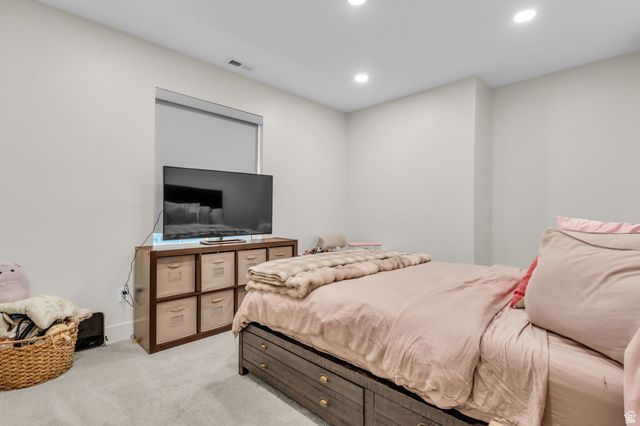 11674 S MYERS PARK LN, Riverton, UT 84065