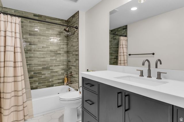 11674 S MYERS PARK LN, Riverton, UT 84065