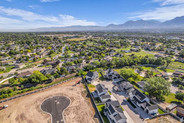 11674 S MYERS PARK LN, Riverton, UT 84065