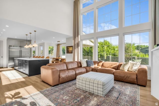11674 S MYERS PARK LN, Riverton, UT 84065