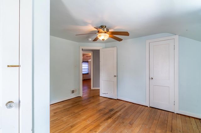 2222 Lawndale Drive, Fort Wayne, IN 46805