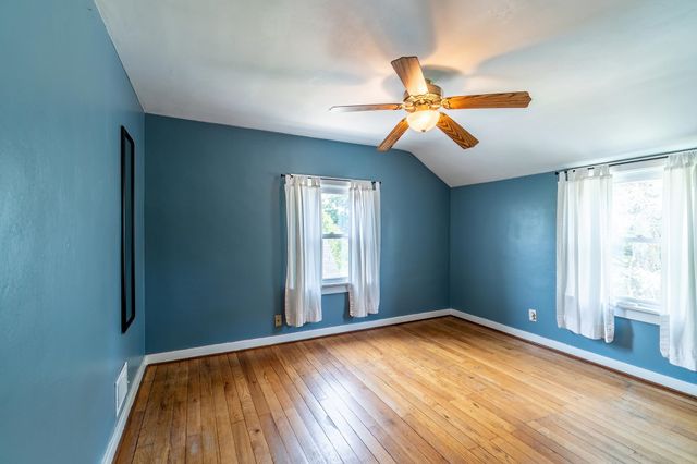 2222 Lawndale Drive, Fort Wayne, IN 46805