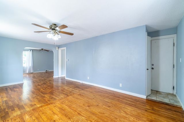 2222 Lawndale Drive, Fort Wayne, IN 46805