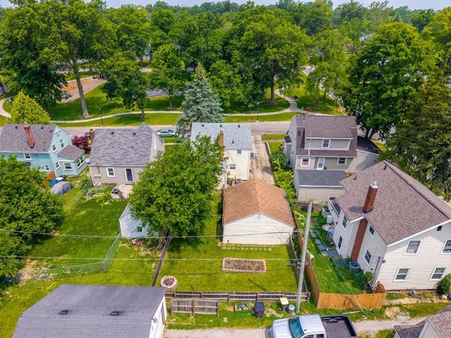 2222 Lawndale Drive, Fort Wayne, IN 46805