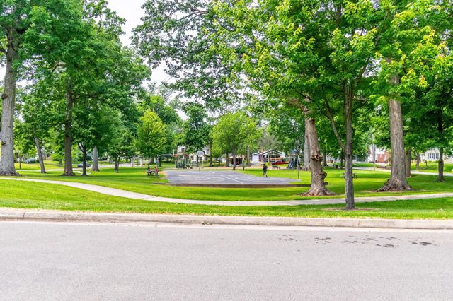 2222 Lawndale Drive, Fort Wayne, IN 46805