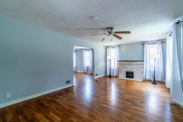 2222 Lawndale Drive, Fort Wayne, IN 46805