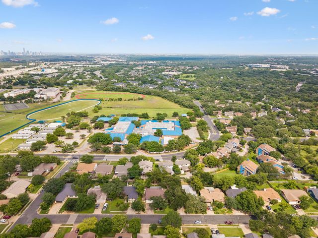 6101 Sun Vista DR, Austin, TX 78749