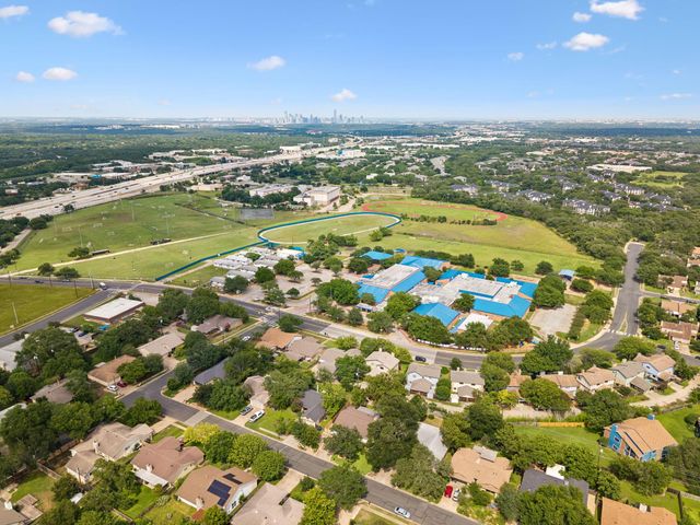 6101 Sun Vista DR, Austin, TX 78749