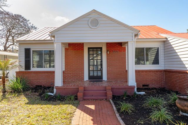 220 E GRANT STREET, Orlando, FL 32806