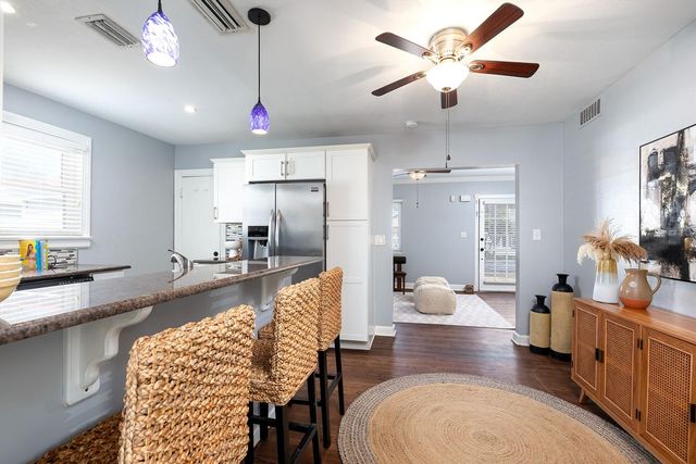 220 E GRANT STREET, Orlando, FL 32806