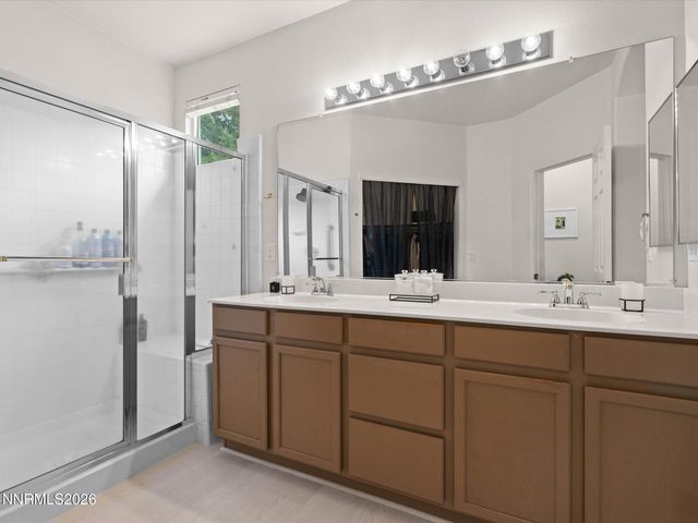 10465 Summershade Lane, Reno, NV 89521