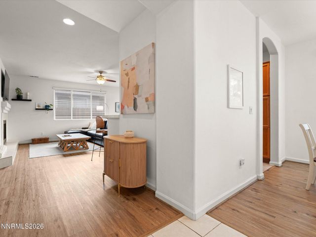 10465 Summershade Lane, Reno, NV 89521
