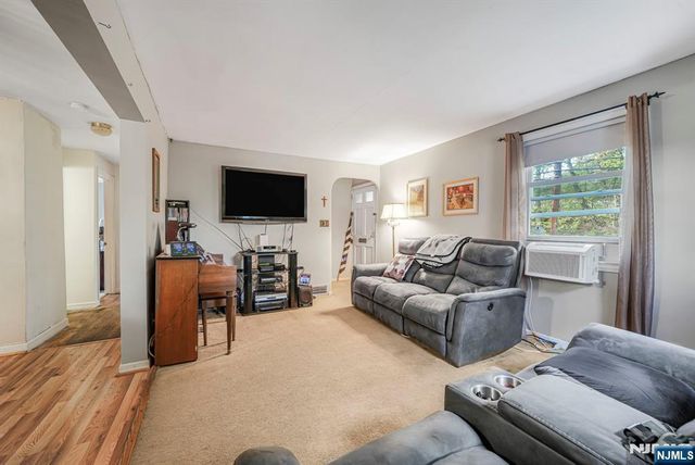 701 Centre Street, Nutley, NJ 07110