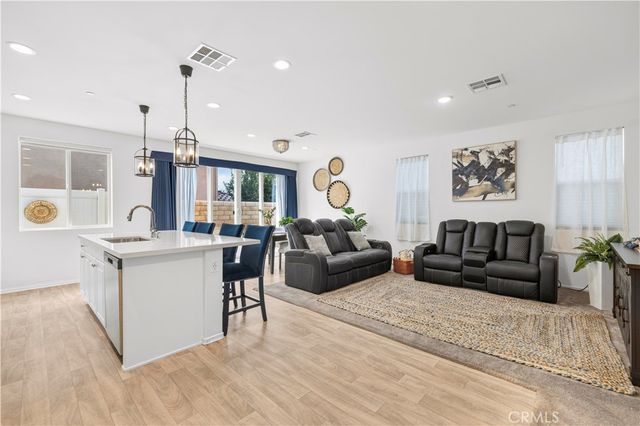 11783 Everly Drive, Corona, CA 92883